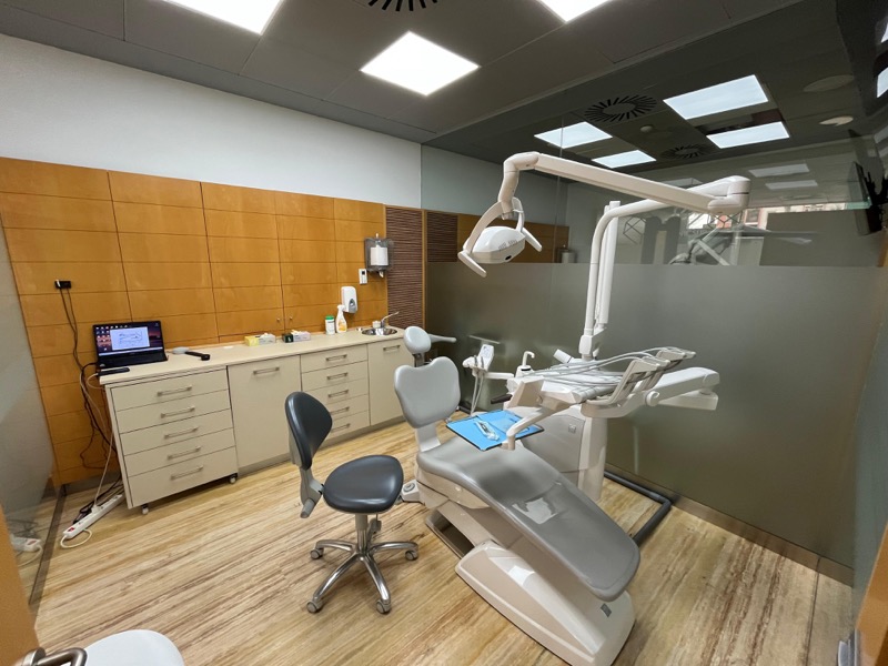 Tratamiento de odontología avanzada en Clinic Sur